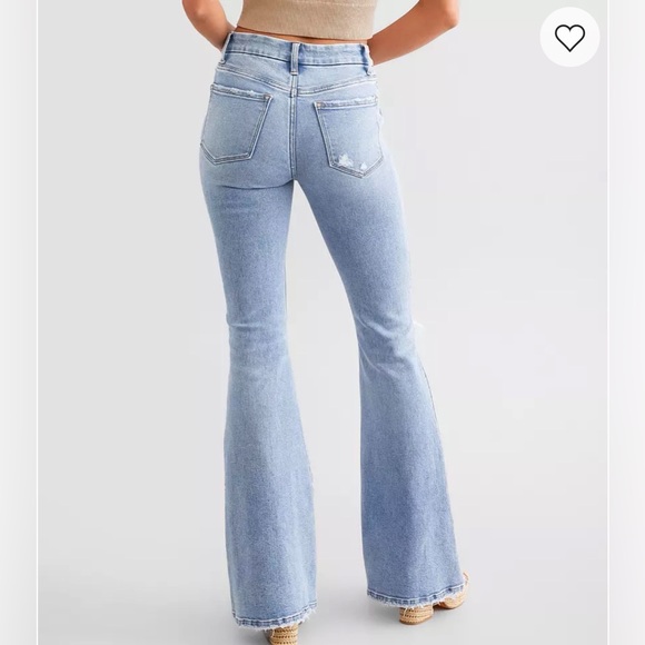 Flying Monkey - Mid-Rise Flare Stretch Jean - 31/32 - Picture 4 of 9